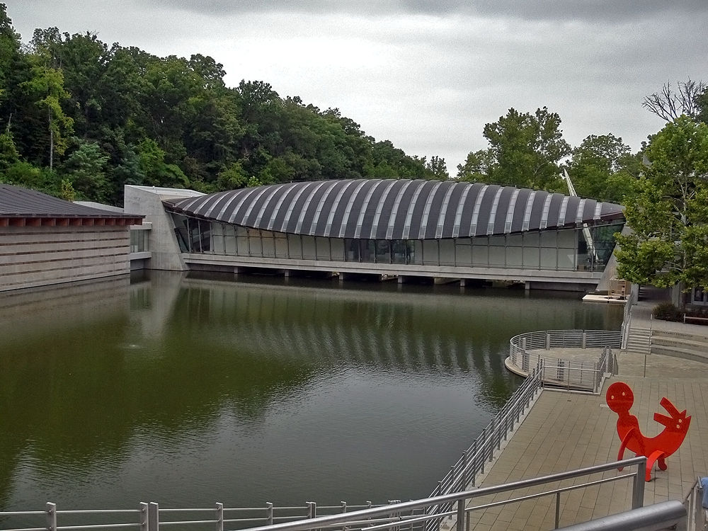 Crystal Bridges Museum