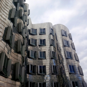 Dusseldorf - Frank O. Gehry Architecture