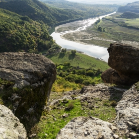 Поглед към река Върбица