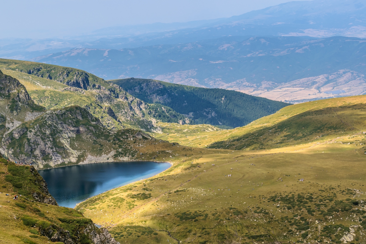 Платото край езерото Бъбрека