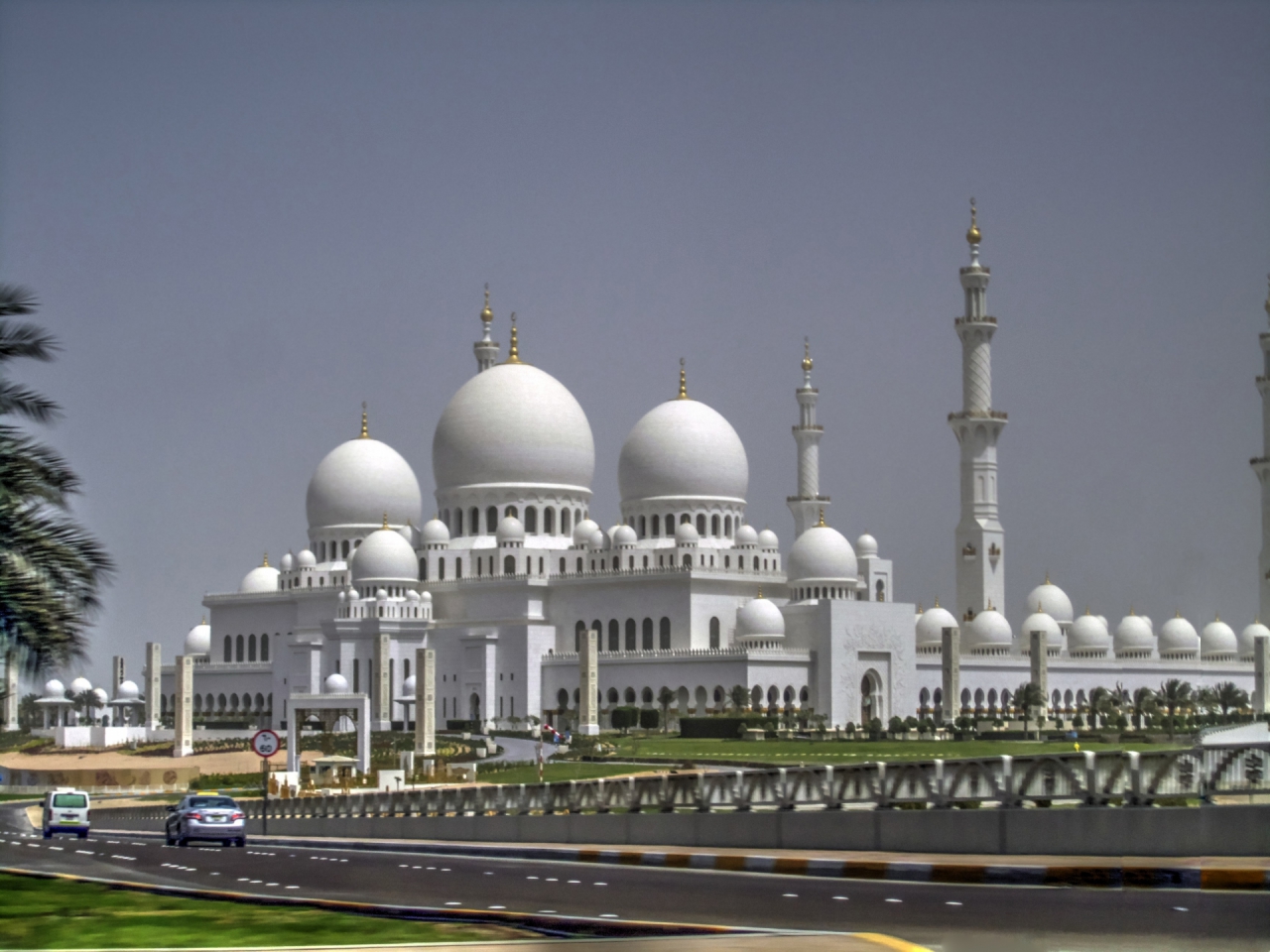 Sheikh Zayed Mosque