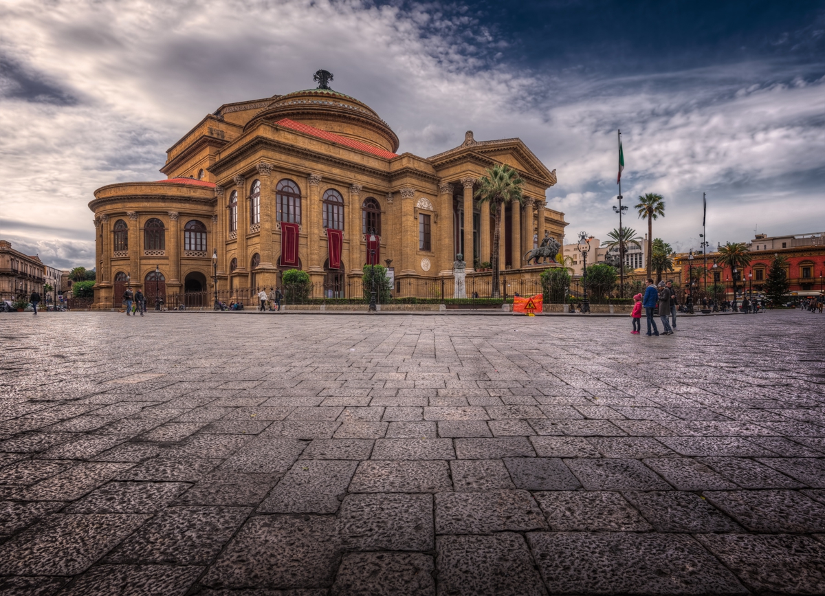 Piazza Verdi и Teatro Massimo Vittorio Emanuele