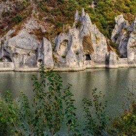 Гледка към чудните скали