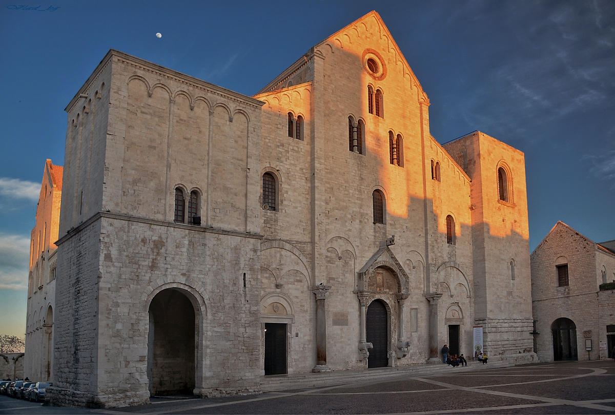 Basilica di San Nicola, 1087 г.