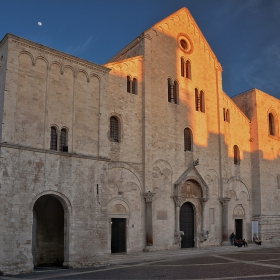 Basilica di San Nicola, 1087 г.