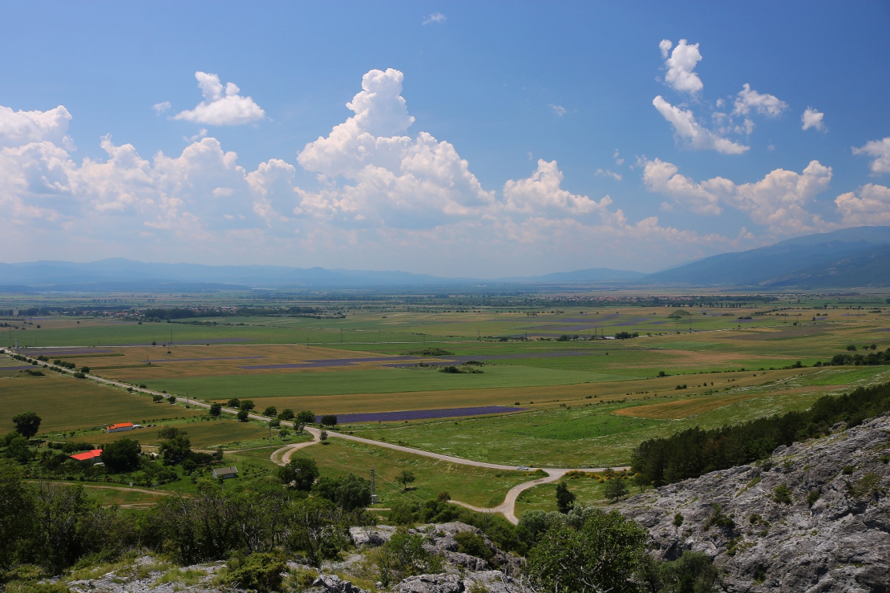 Долината