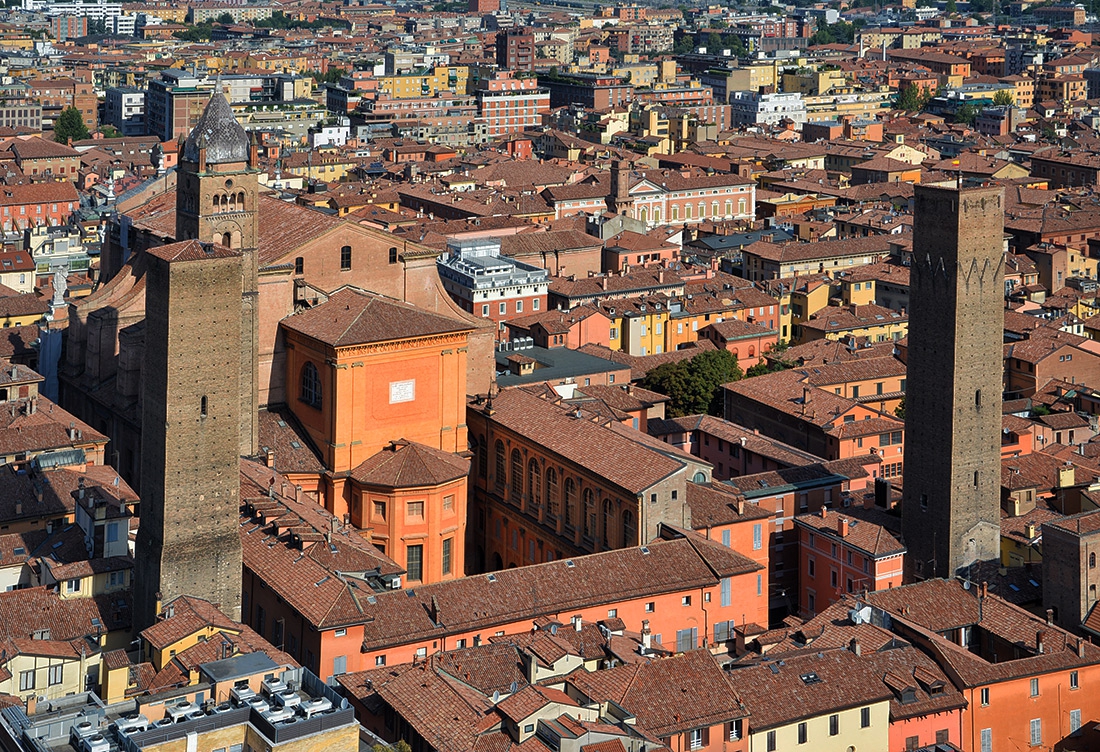 Катедрала San Pietro, 1184 г .