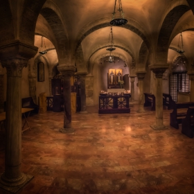 Basilica San Nicola - The Crypt