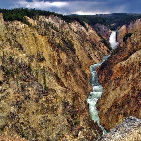 The Grand Canyon of Yellowstone river