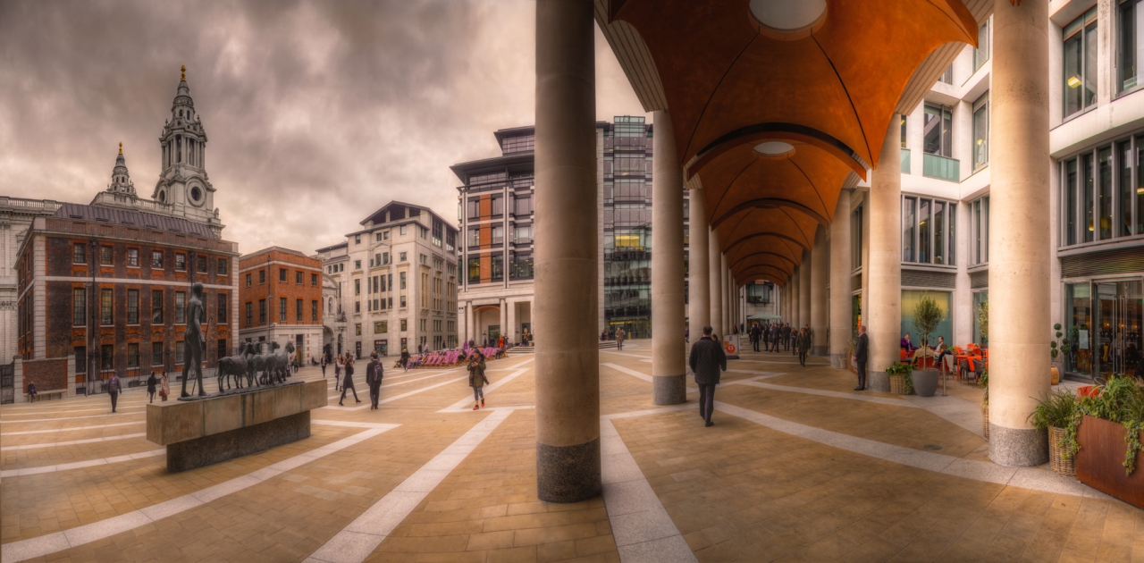 Paternoster Square - цял екран моля