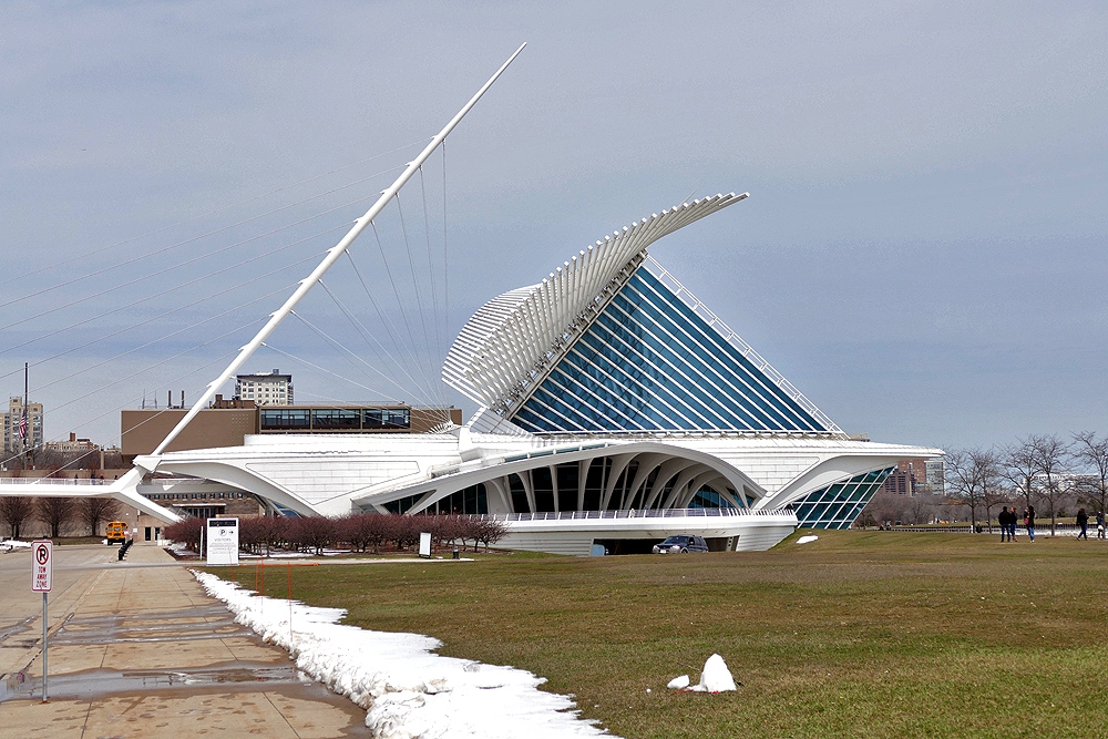 Quadracci Pavilion ,Milwaukee Art Museum