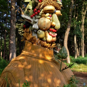 Вдъхновено от Vertumnus , Giuseppe Arcimboldo