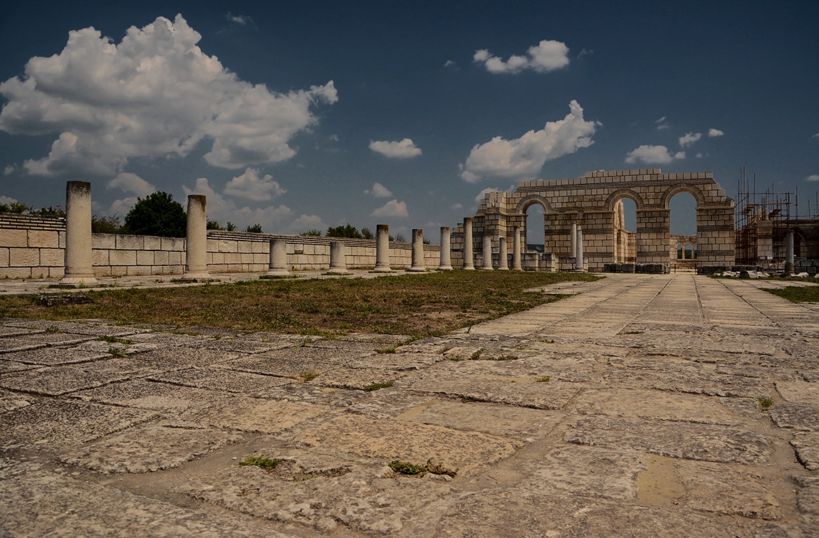 Голямата базилика, 875 г.