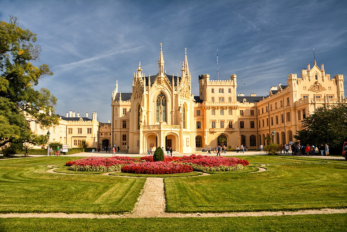 Замък Lednice