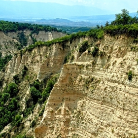 Скали край Мелник