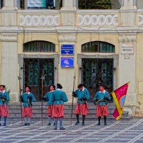 Караул