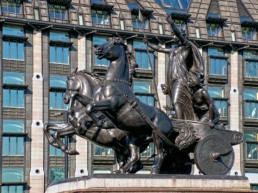 Boudicca Queen of the Iceni on Westminster Bridge