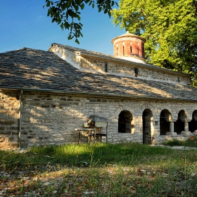 Church of Virgin Mary Birthday, 1156 г., Sistrouni