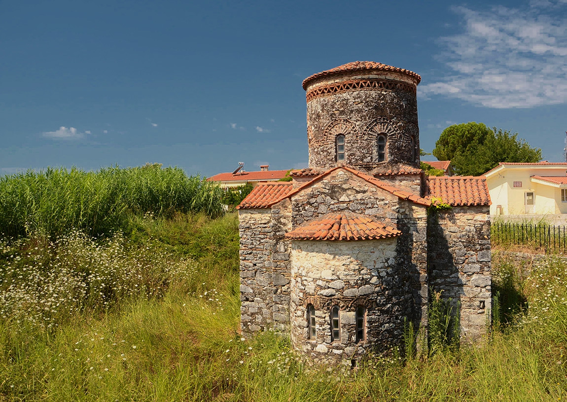Church of Ayios Basilios Gefyra, IX век