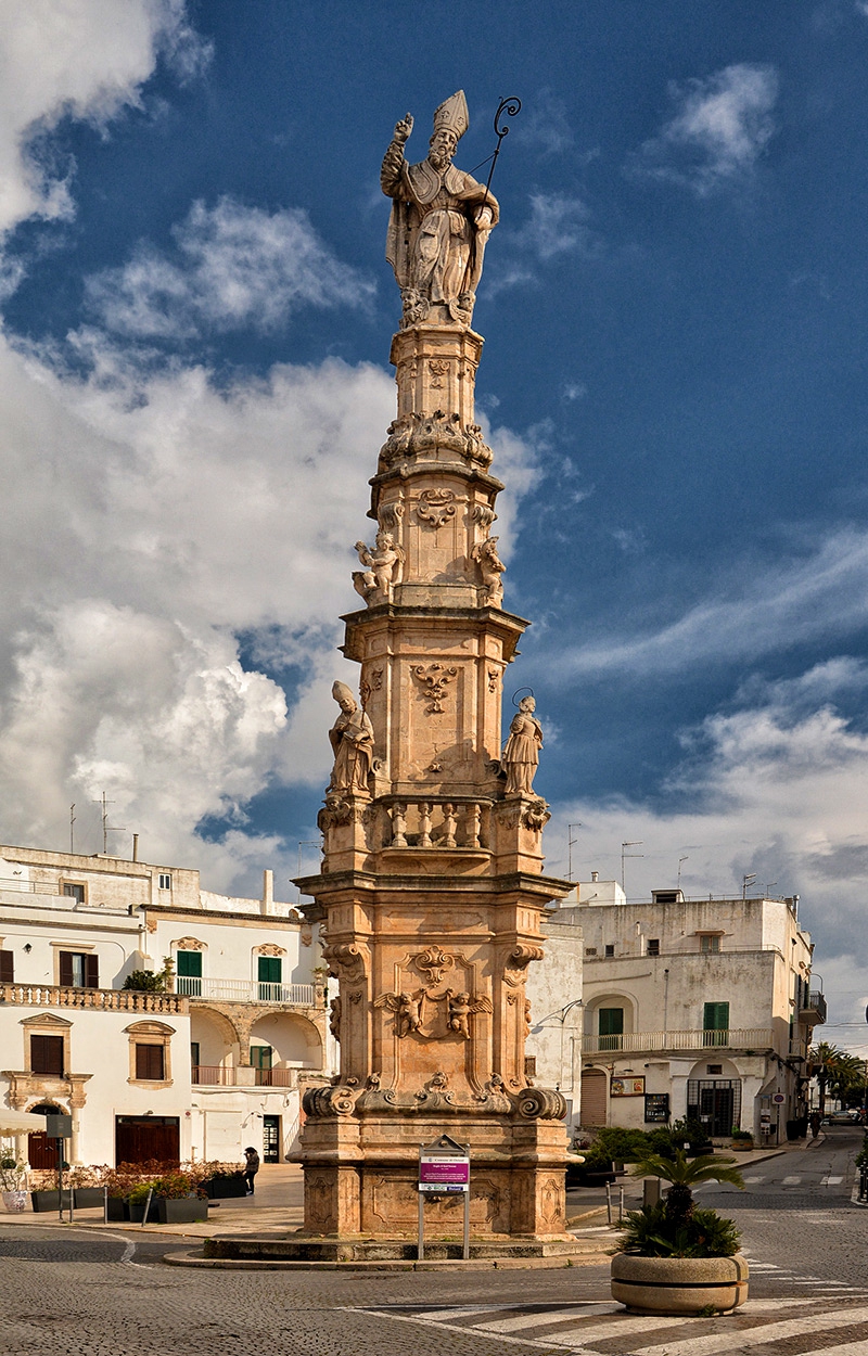 Statue Of San Oronzo*, 1771 г., Ostuni