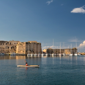 Чудеса се случват и преди Коледа! ...... Castello di Gallipoli, ХI-XIII век