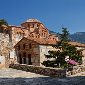 Great Monastery Hosios Loukas, 946 г.