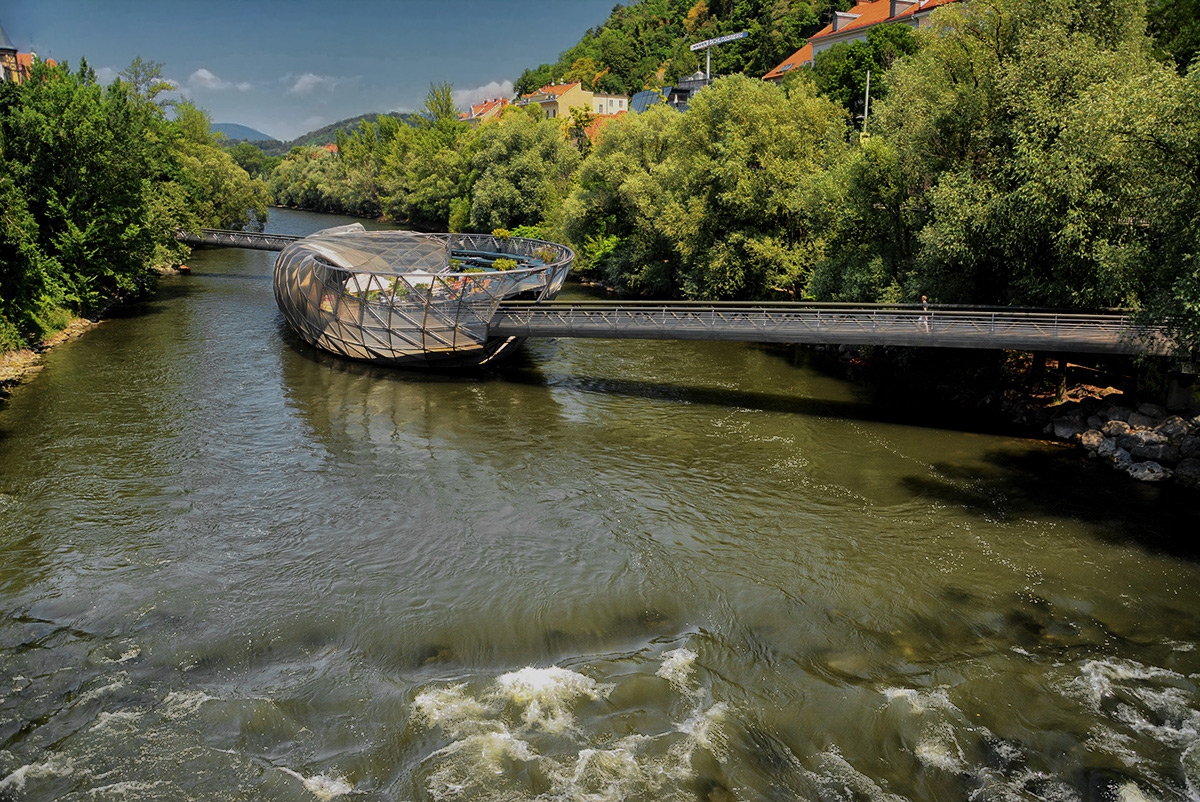 Плаващ мост Murinsel, 2003 г.