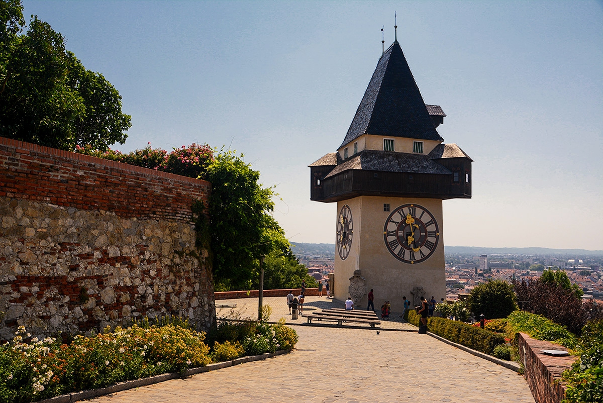 Часовниковата кула, 1712 г.