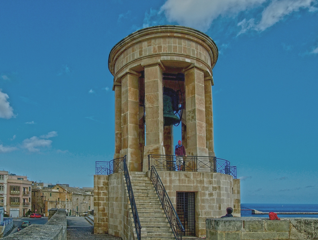 Valletta - Siege Bell War Memorial