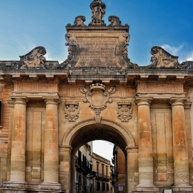 Porta San Biagio, 1774 г., Lecce