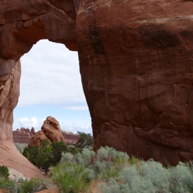 Pine Tree Arch,Utah