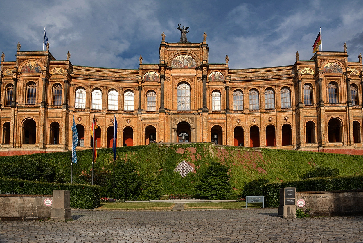 Maximilianeum, 1874 г., Bayerischer Landtag