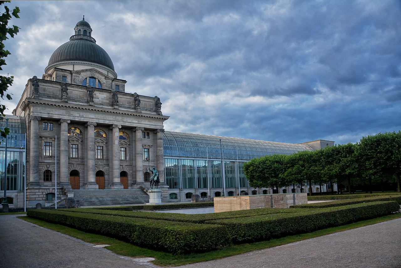 Bayerische Staatskanzlei