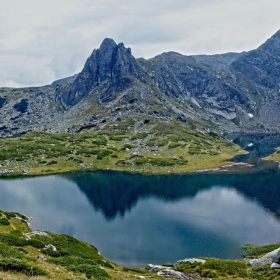 Близнака и Харамията