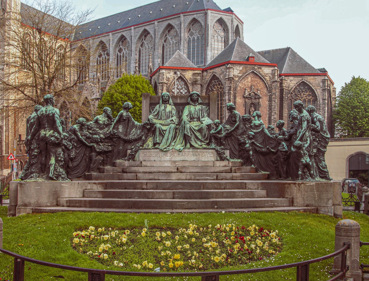 Ghent - Monumento Hermanos Van Eyck