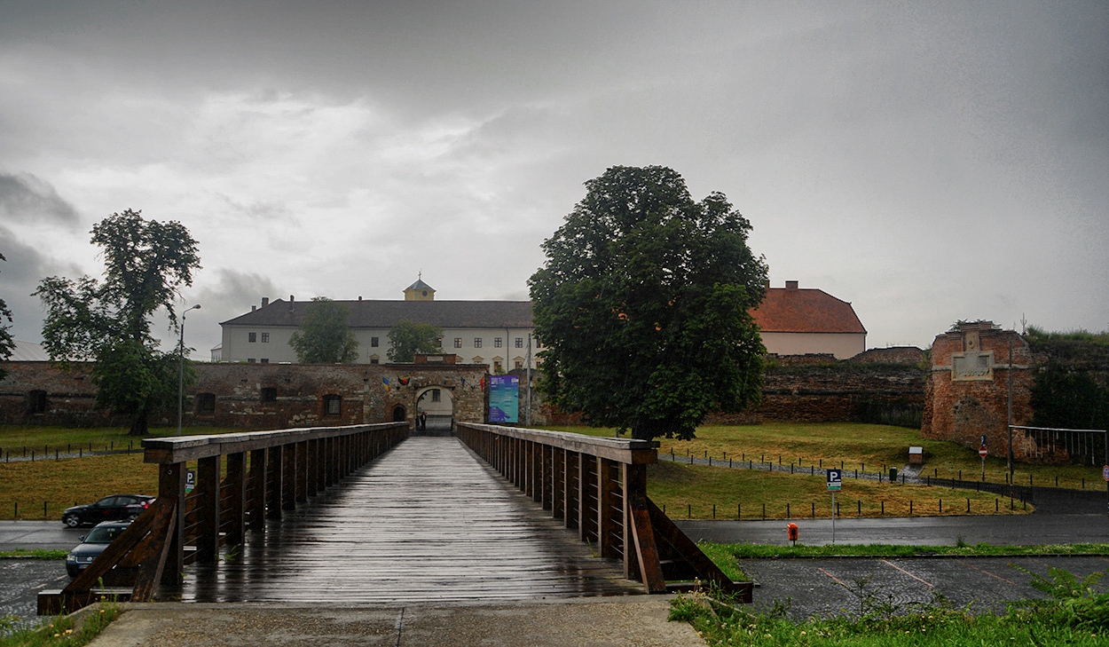 Oradea Fortress, западна порта