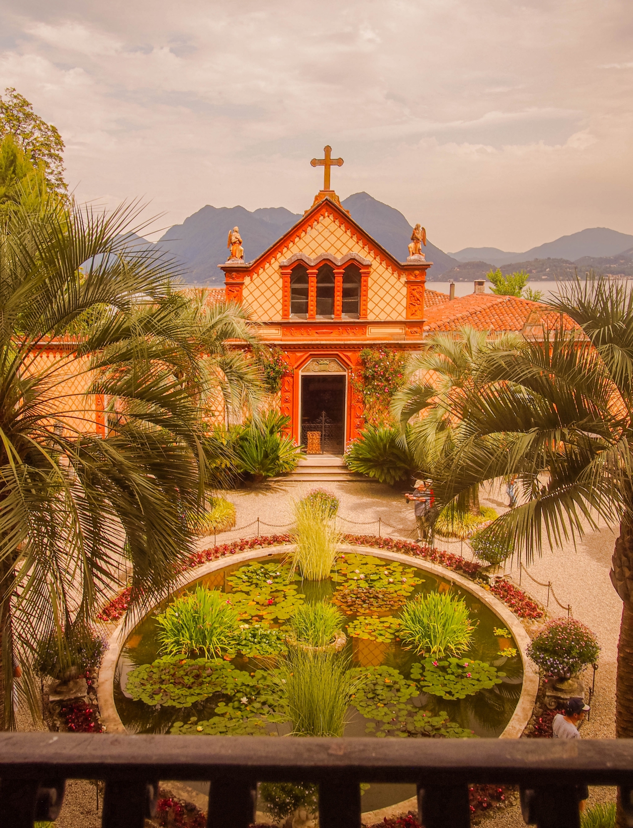 Isola di madre - Piazzo de Borromeo - Una vista dal balcone