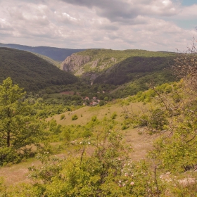 Панорамен изглед към с.Беренде извор