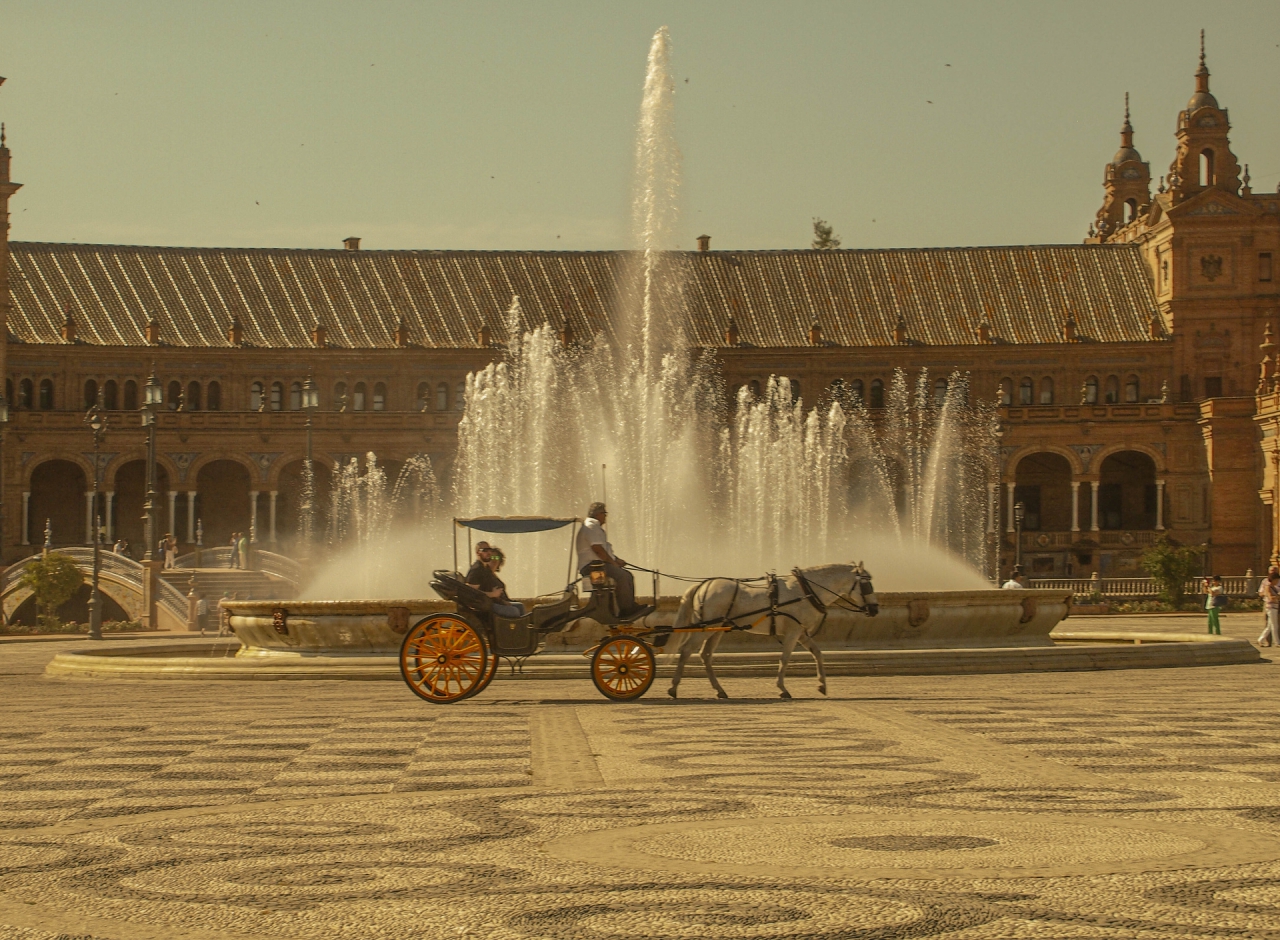 Sevilla - Plaza de Espana - La Fontana