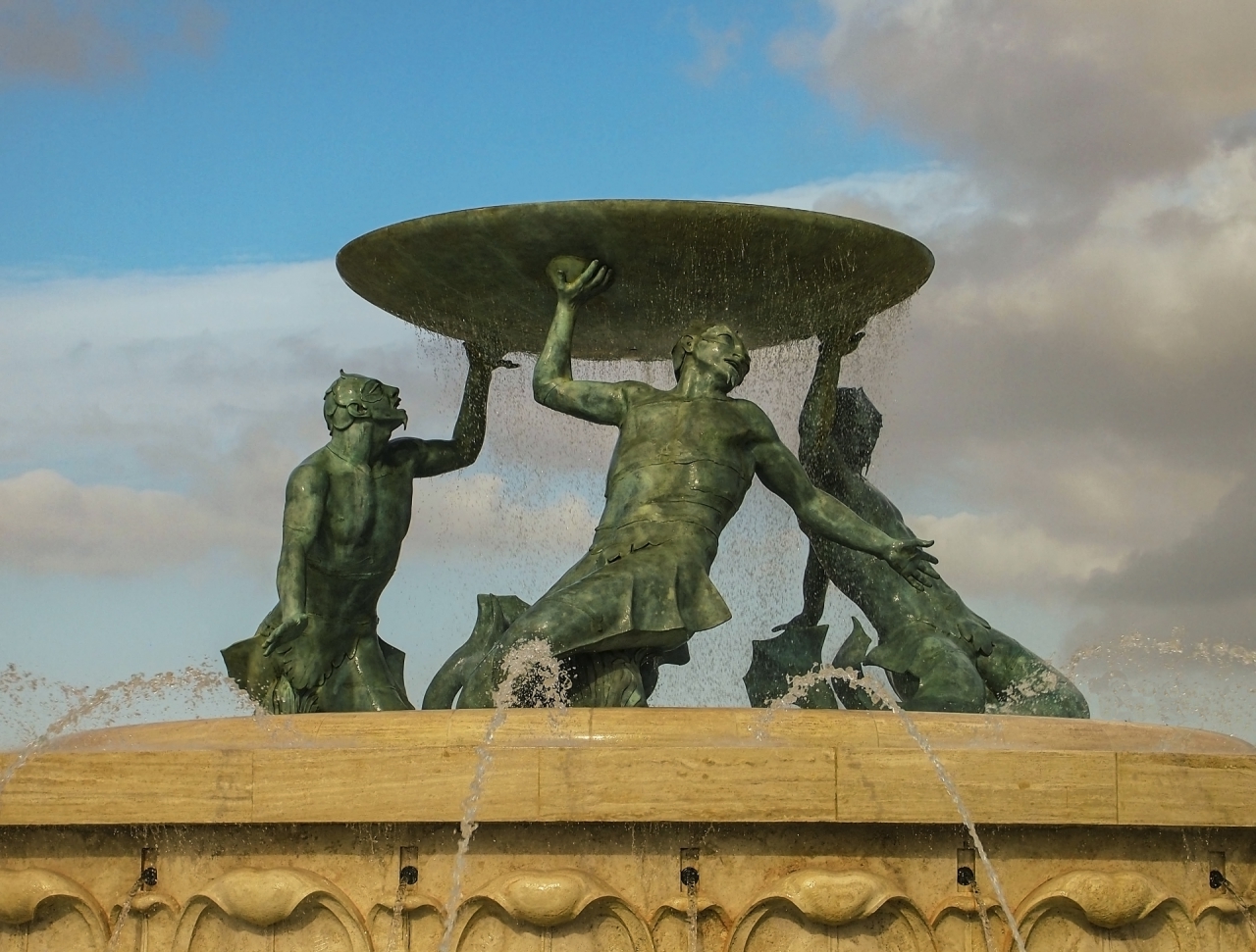 La Valletta - Tritons fountain